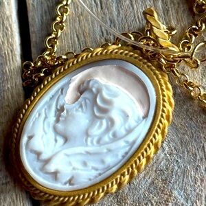 Cameo Italiano Necklace